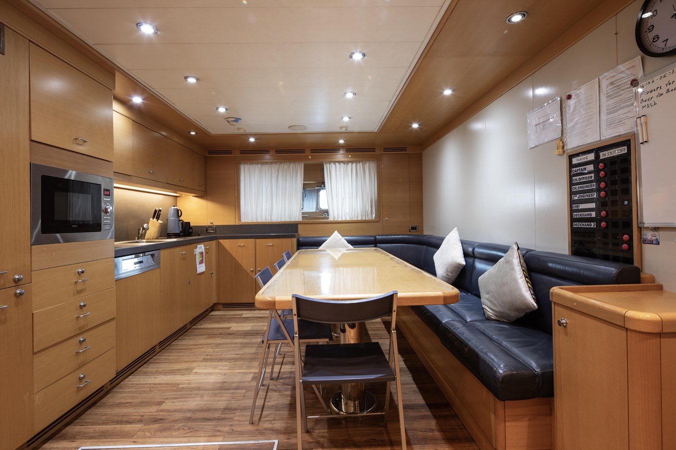 Crn Motor Yacht RICHAR For Sale