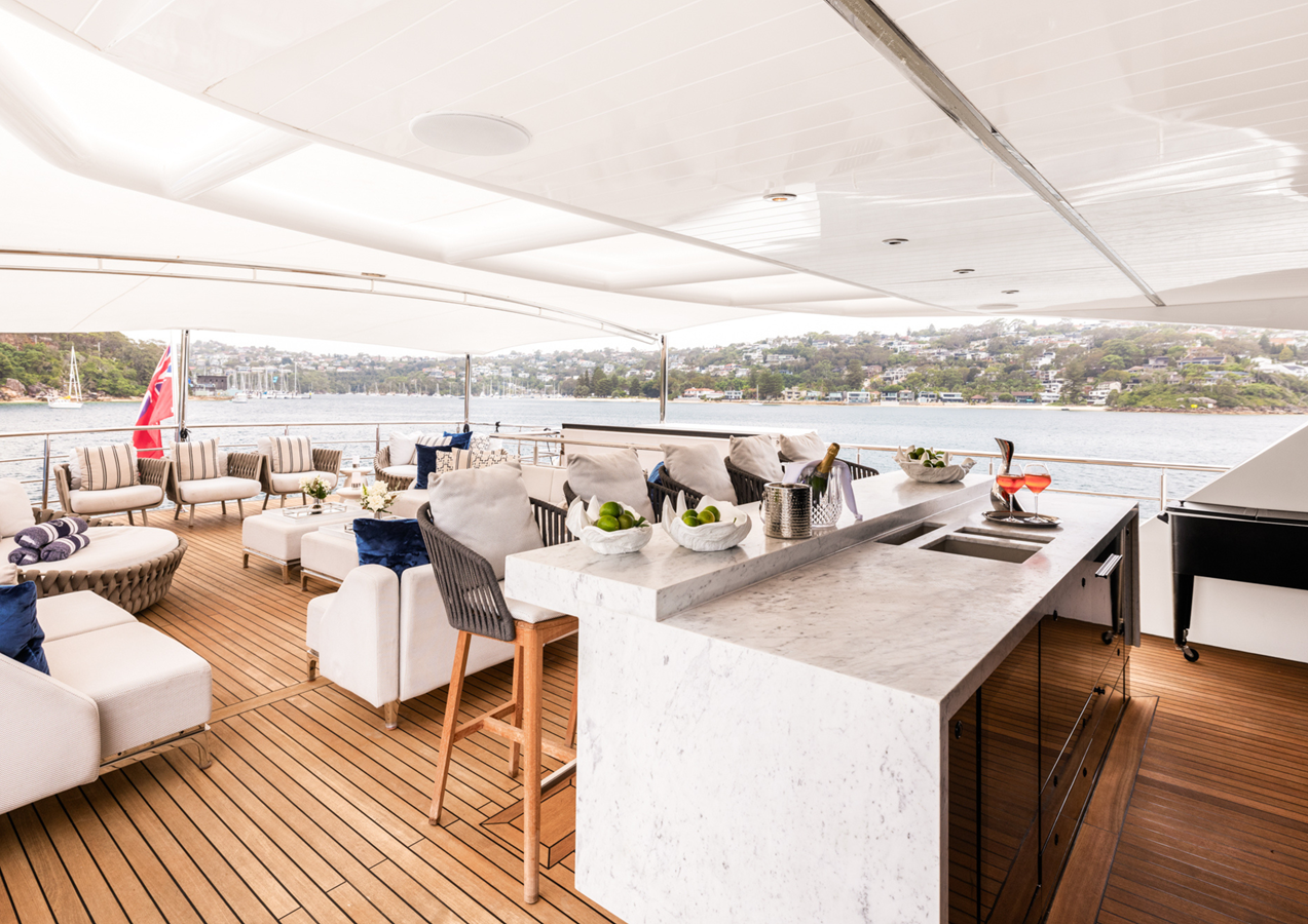 Oceanfast Motor Yacht EVOLUTION For Sale