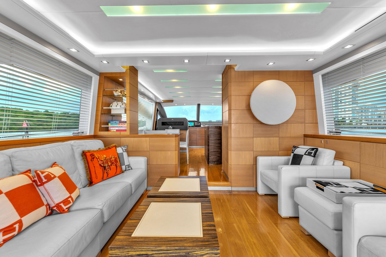 Astilleros Astondoa Motor Yacht GREYT ESCAPE For Sale
