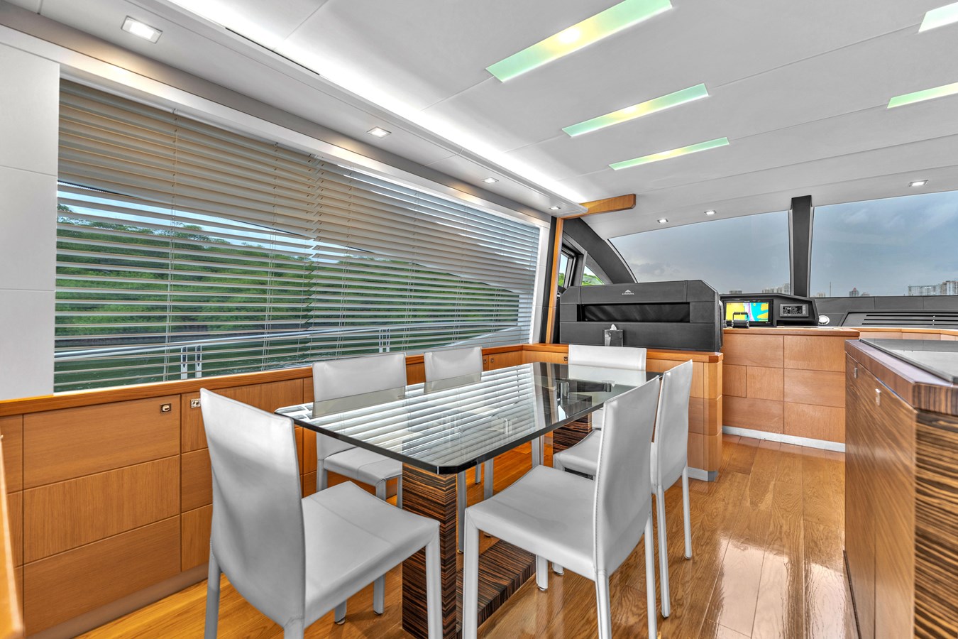 Astilleros Astondoa Motor Yacht GREYT ESCAPE For Sale