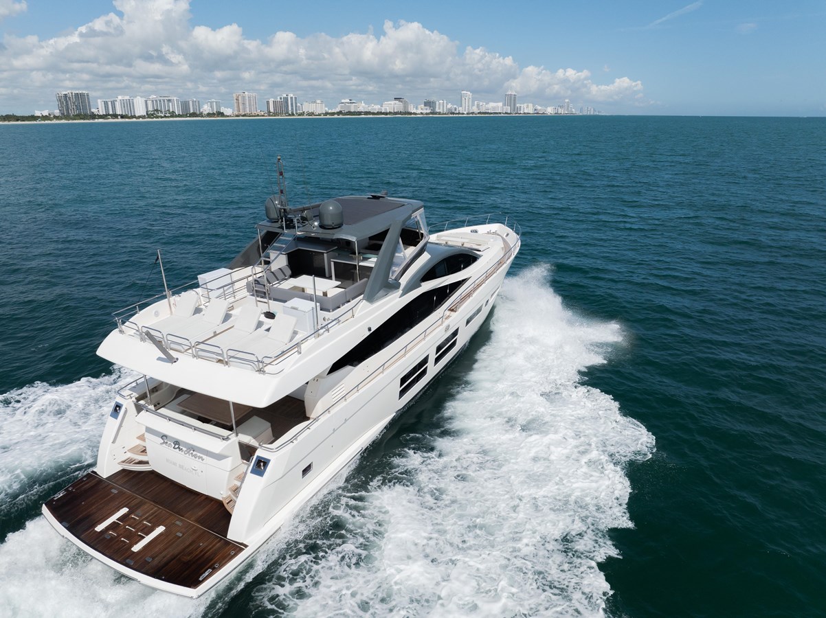 Astilleros Astondoa Motor Yacht Seaduction For Sale