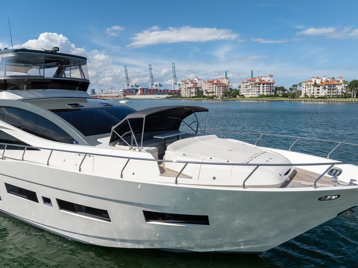 Astilleros Astondoa Motor Yacht Seaduction For Sale