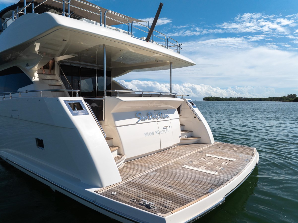 Astilleros Astondoa Motor Yacht Seaduction For Sale