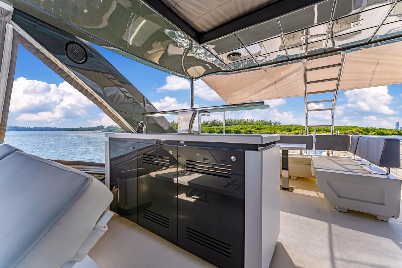 Astilleros Astondoa Motor Yacht Seaduction For Sale