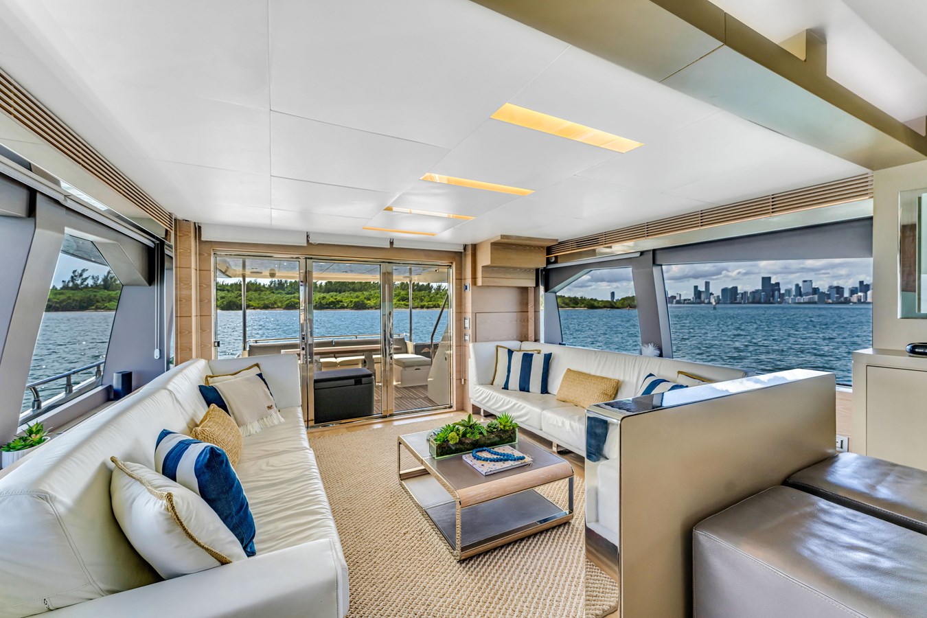 Astilleros Astondoa Motor Yacht Seaduction For Sale