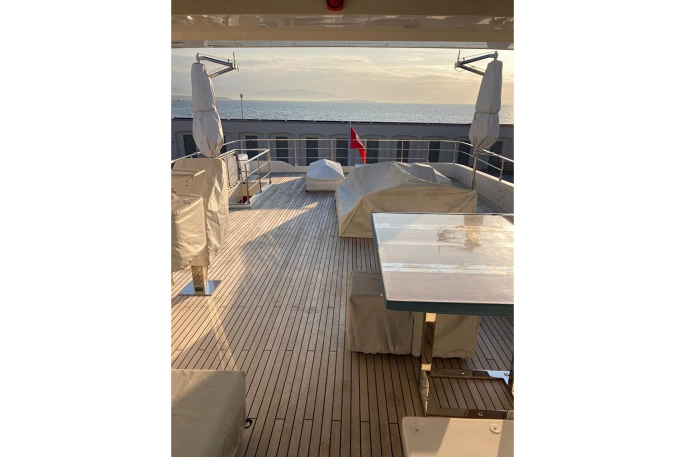 Custom Line Motor Yacht HAPPY 2 For Sale