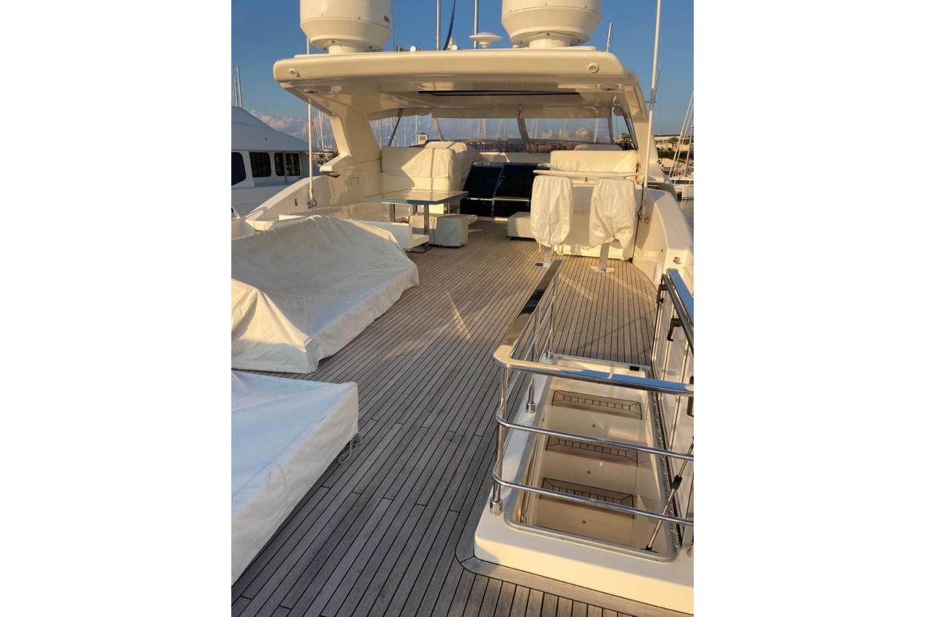 Custom Line Motor Yacht HAPPY 2 For Sale