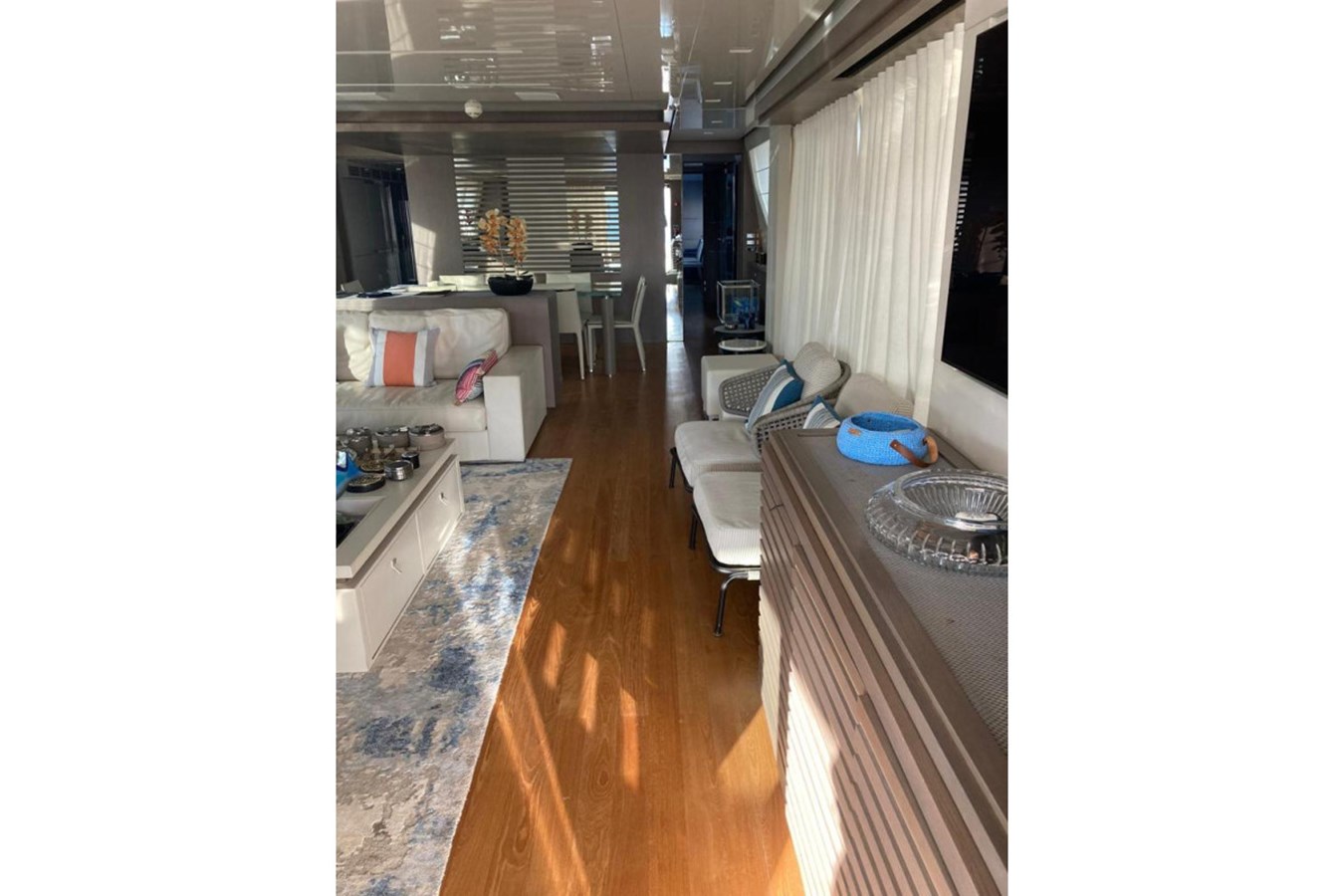 Custom Line Motor Yacht HAPPY 2 For Sale