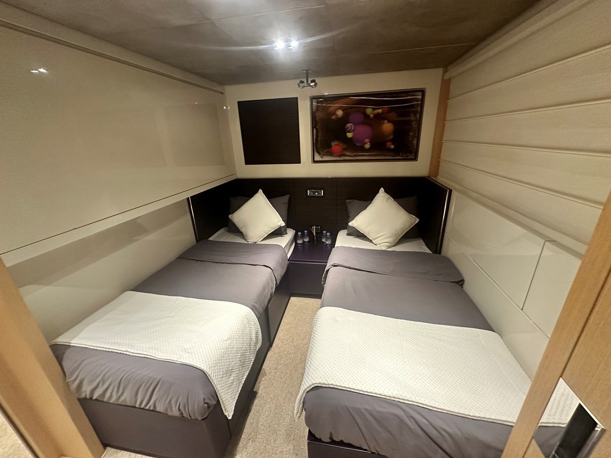 San Lorenzo Motor Yacht SANLORENZO For Sale