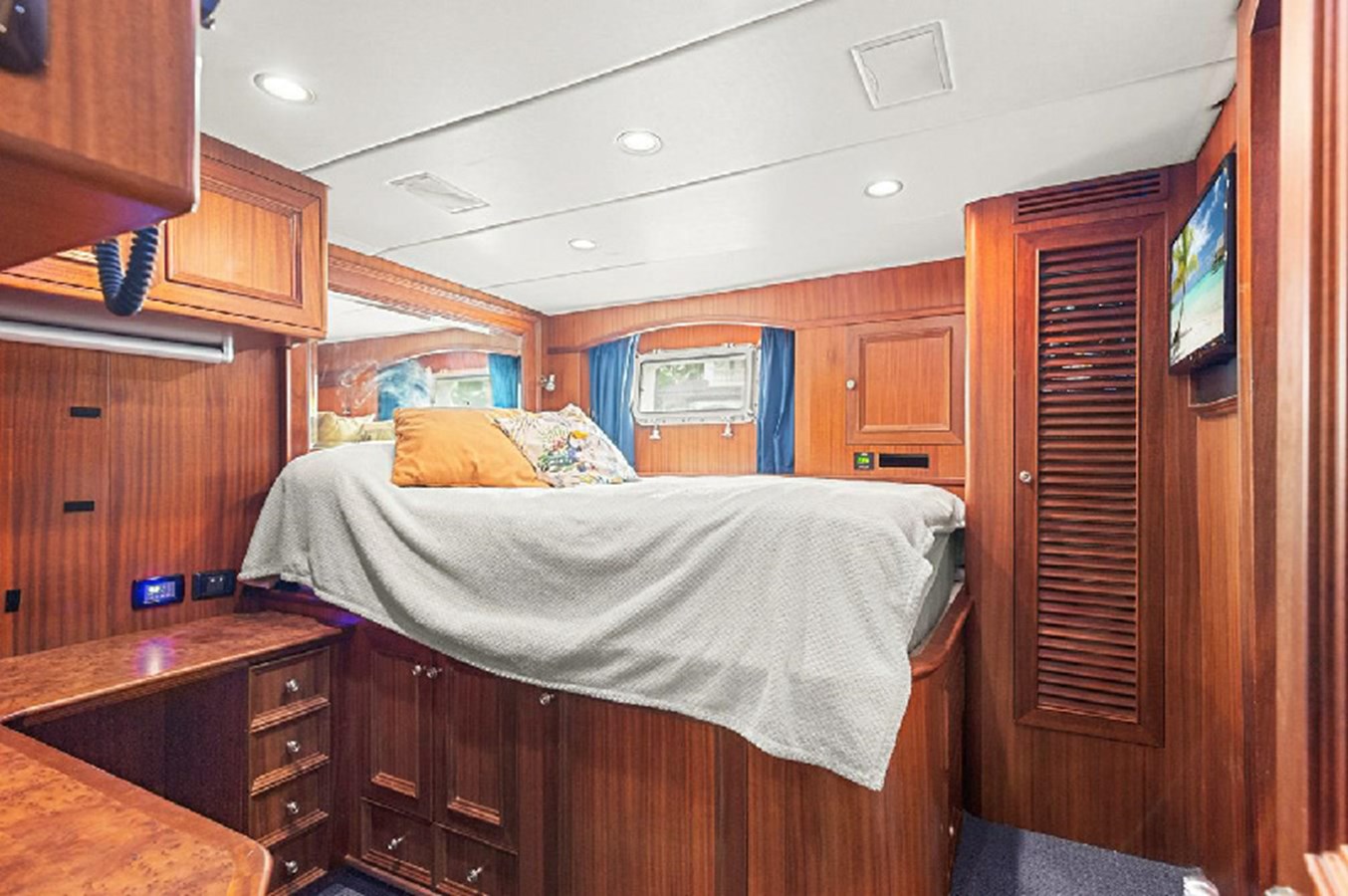 Paragon Motor Yachts Motor Yacht SEAS TO SEE For Sale