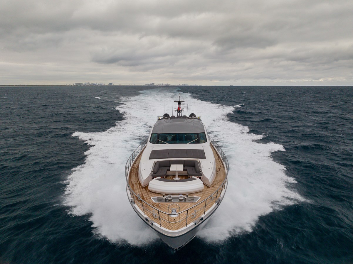 Pershing Cruising Yacht NAAV For Sale