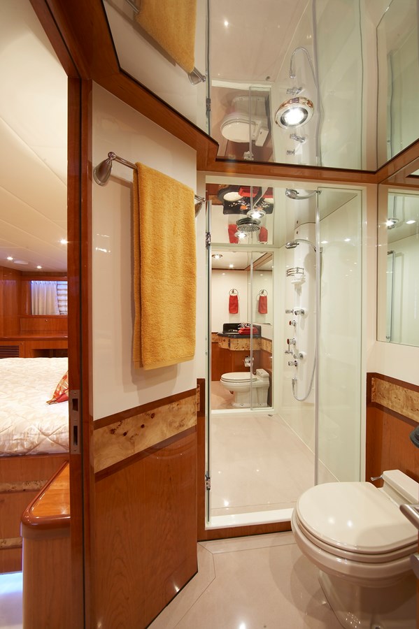 Johnson Motor Yacht JOHNSON 110 FLYBRIDGE For Sale