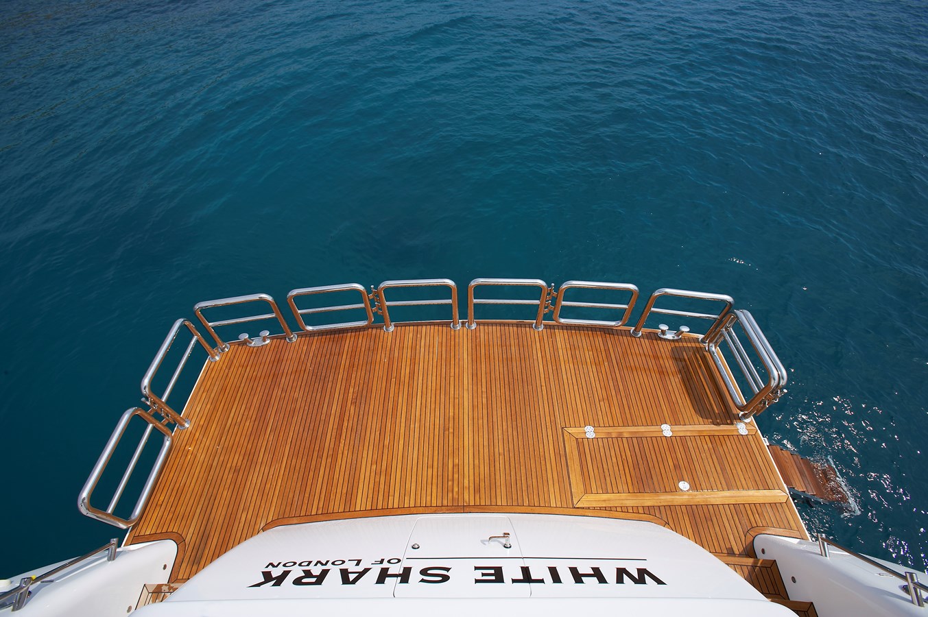 Johnson Motor Yacht JOHNSON 110 FLYBRIDGE For Sale
