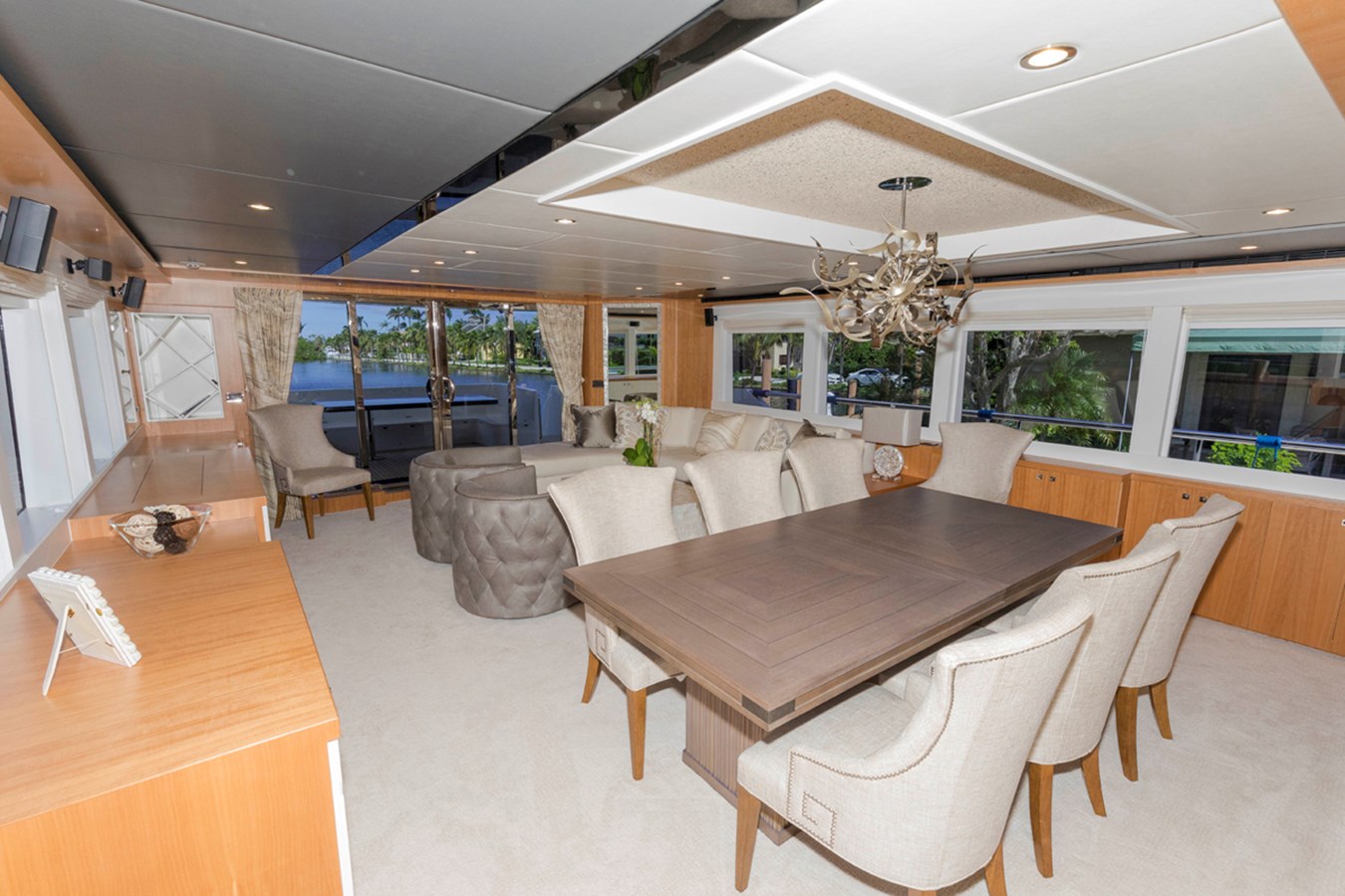 Johnson Motor Yacht JOHNSON 93 OPEN BRIDGE For Sale