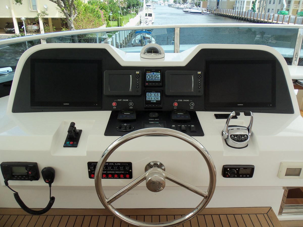 Johnson Motor Yacht JOHNSON 93 OPEN BRIDGE For Sale