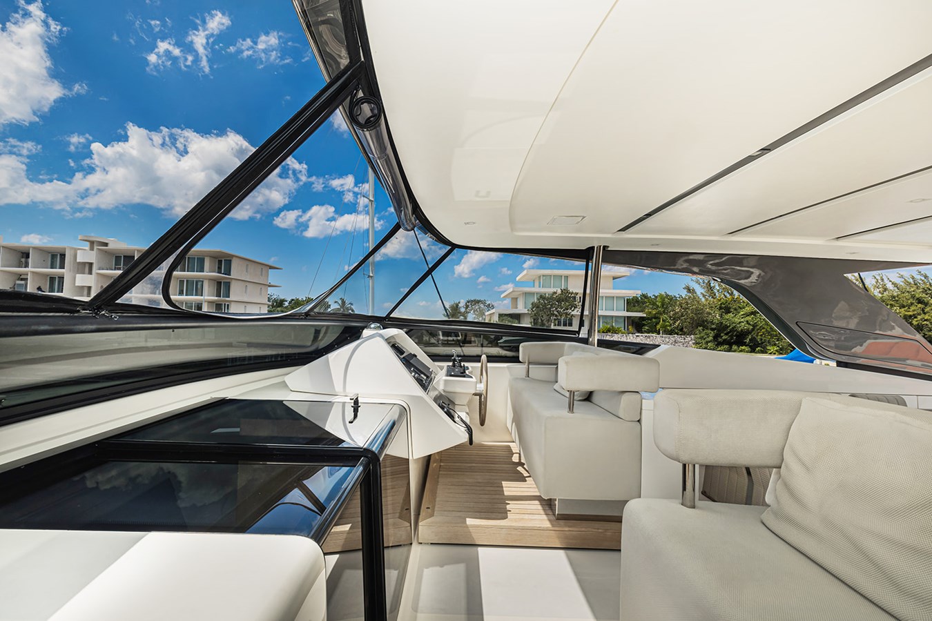 Sanlorenzo Yachts Motor Boat Percal For Sale