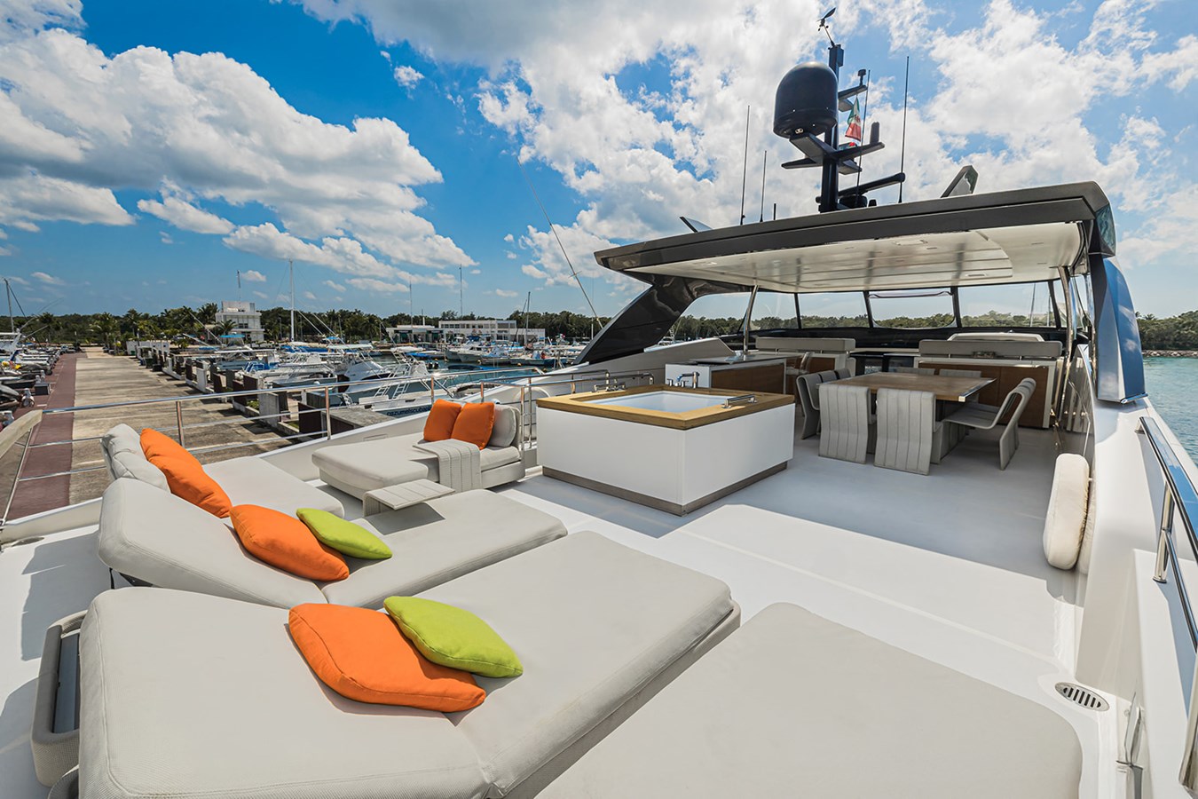 Sanlorenzo Yachts Motor Boat Percal For Sale
