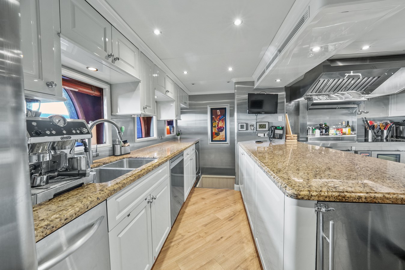 Trinity Yachts Motor Yacht NICOLE EVELYN For Sale