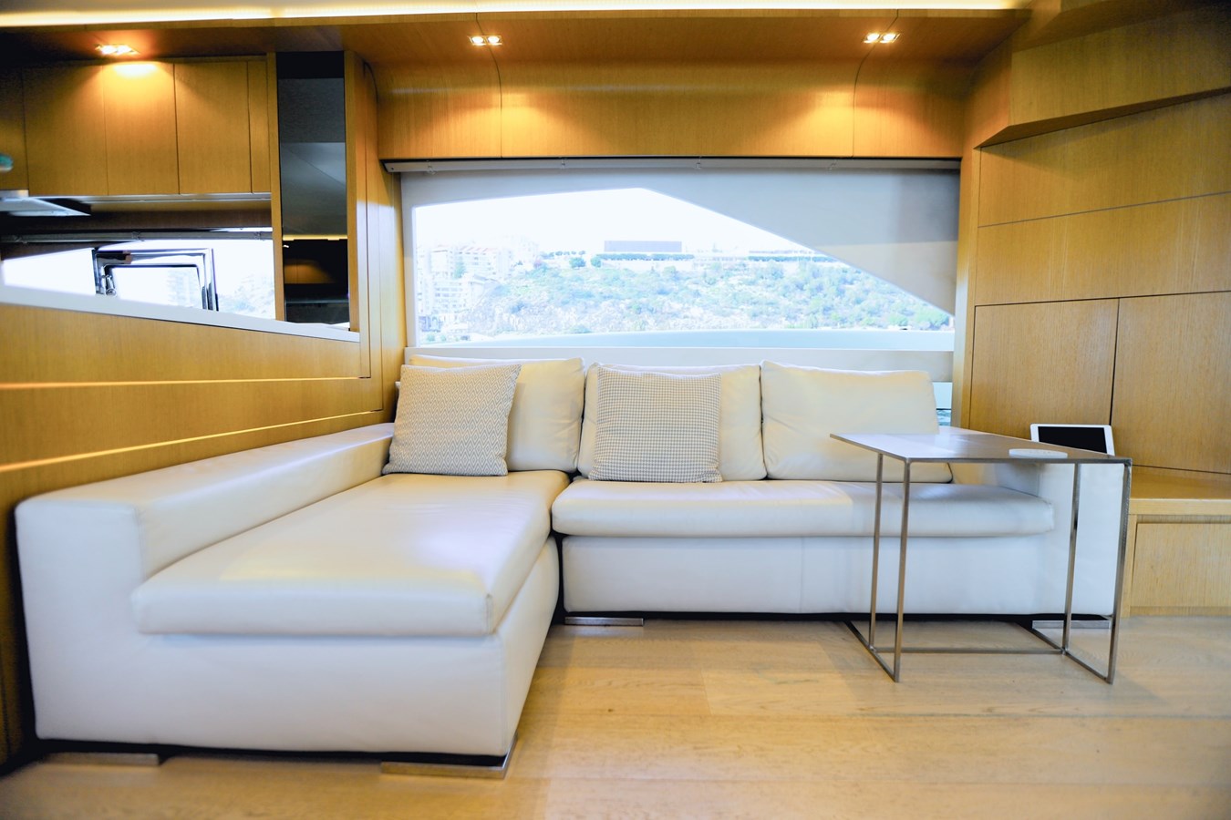 Dominator Motor Yacht DOLLY For Sale