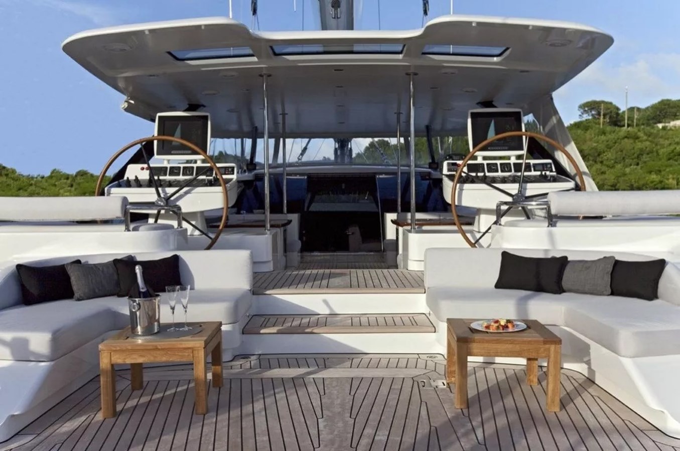 Bloemsma Van Breemen Sloop VALQUEST For Sale