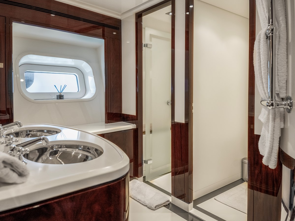 Bloemsma Van Breemen Sloop VALQUEST For Sale