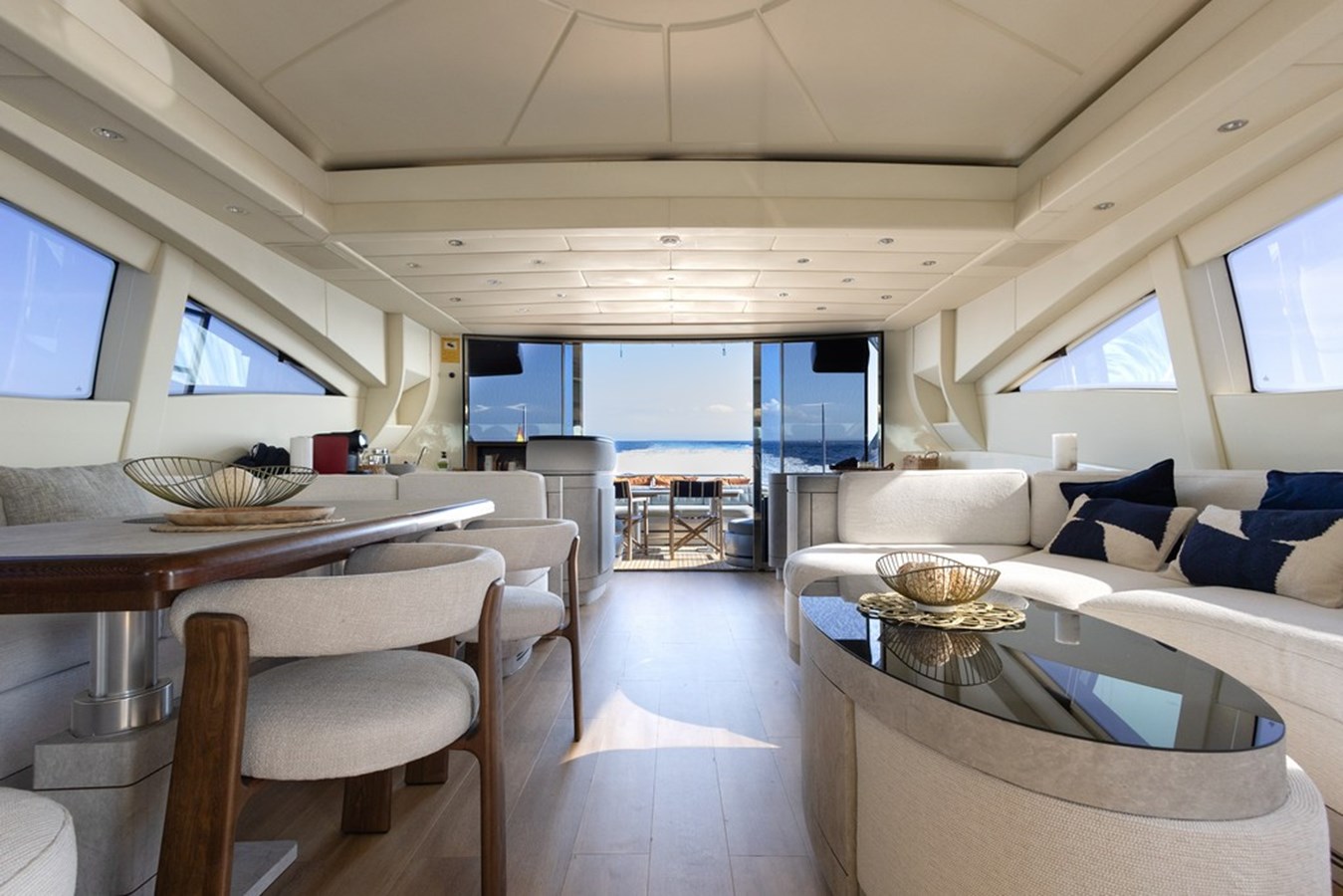 Mangusta Motor Yacht MANGUSTA 92 For Sale