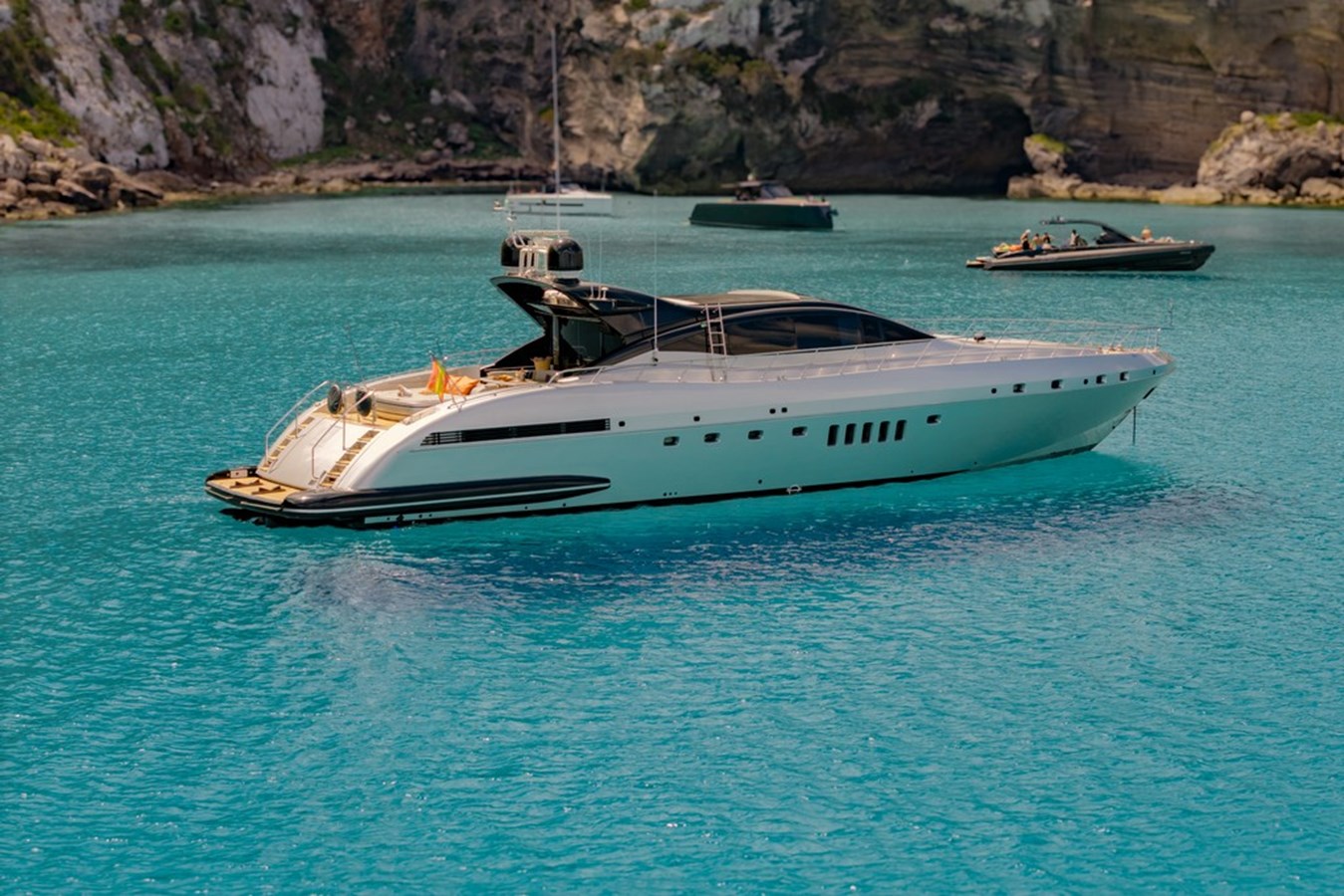 Mangusta Motor Yacht MANGUSTA 92 For Sale