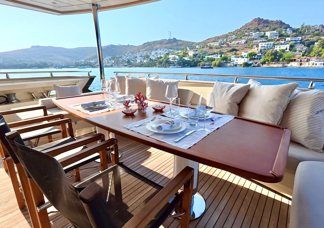 Riva Yacht Motor Yacht RIVA 115 For Sale