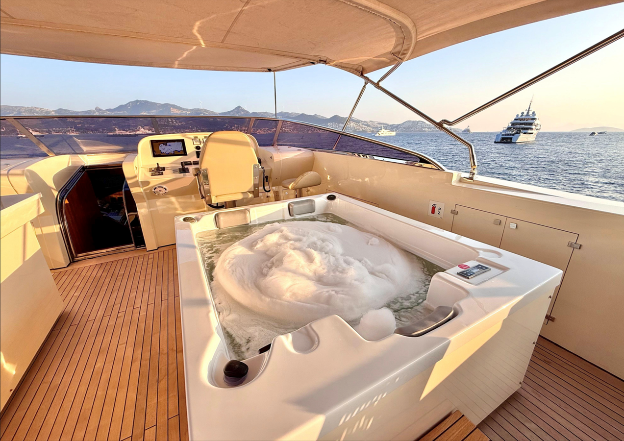 Riva Yacht Motor Yacht RIVA 115 For Sale