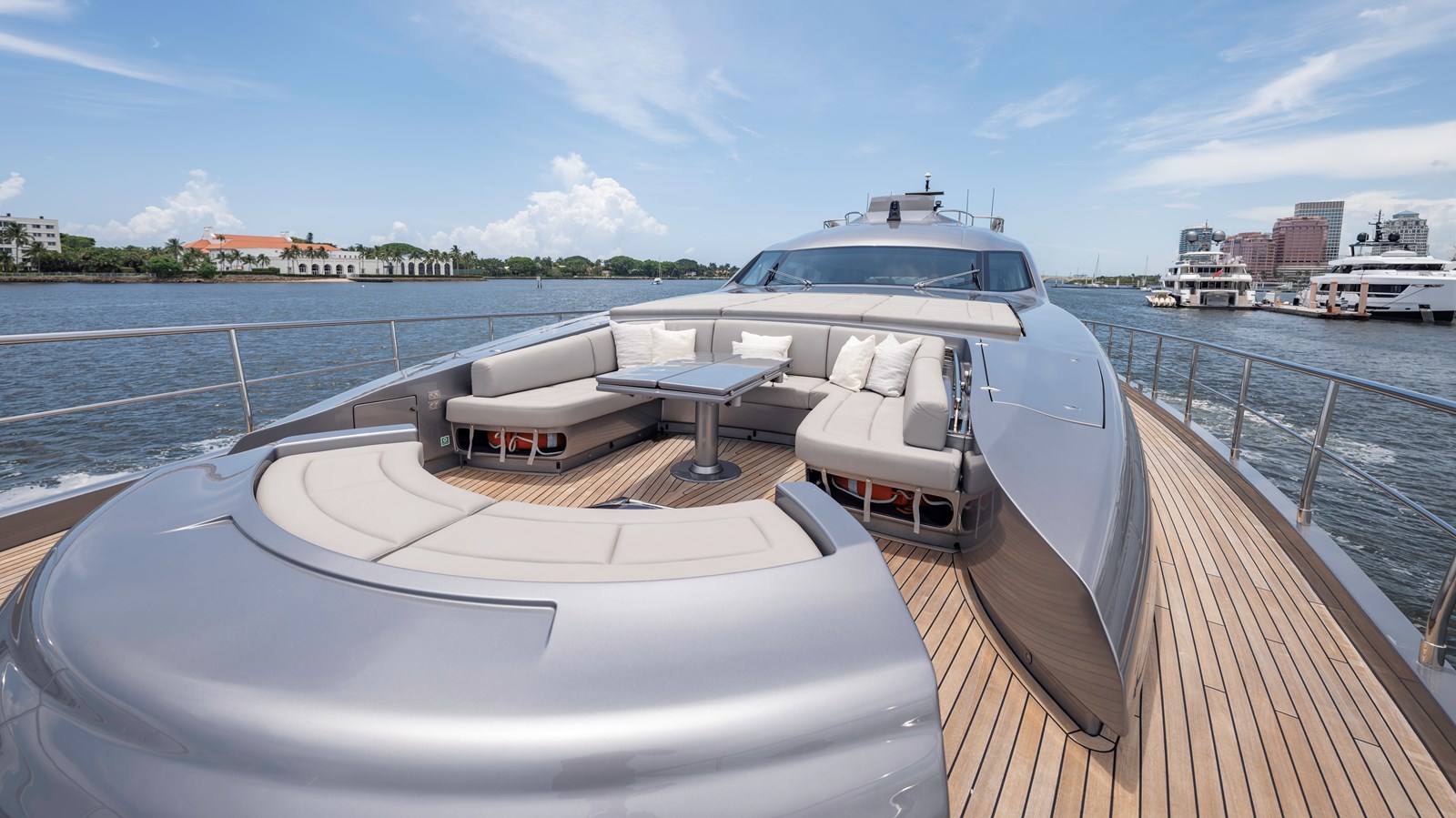 Pershing Sport Yacht ANDIAMO II For Sale