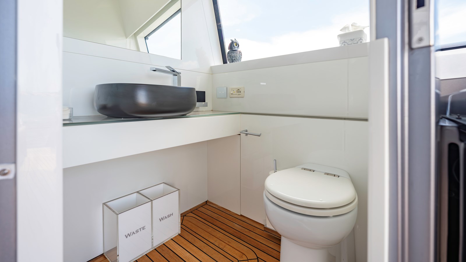 Pershing Sport Yacht ANDIAMO II For Sale