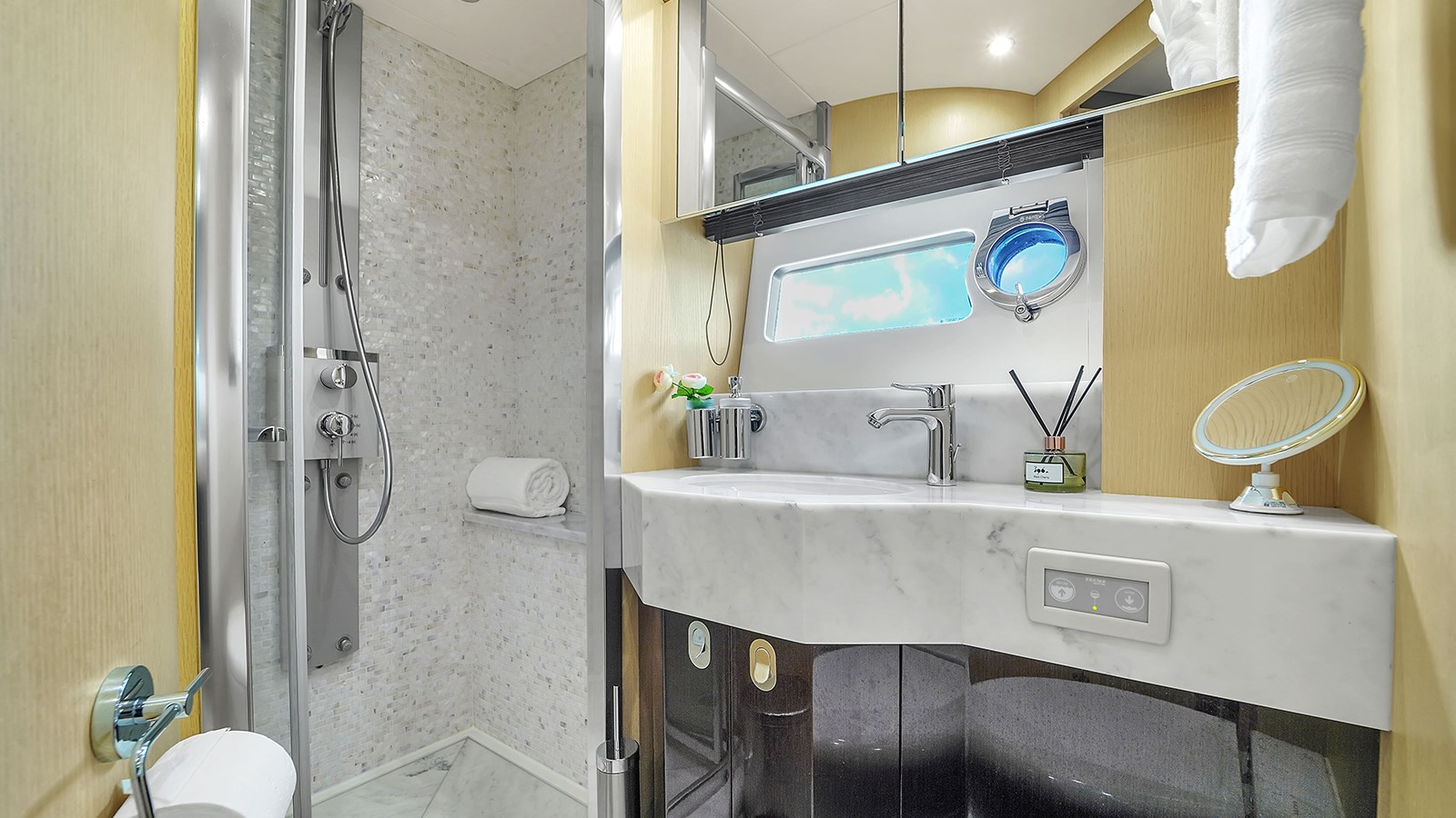Sunseeker Motor Yacht M4 For Sale