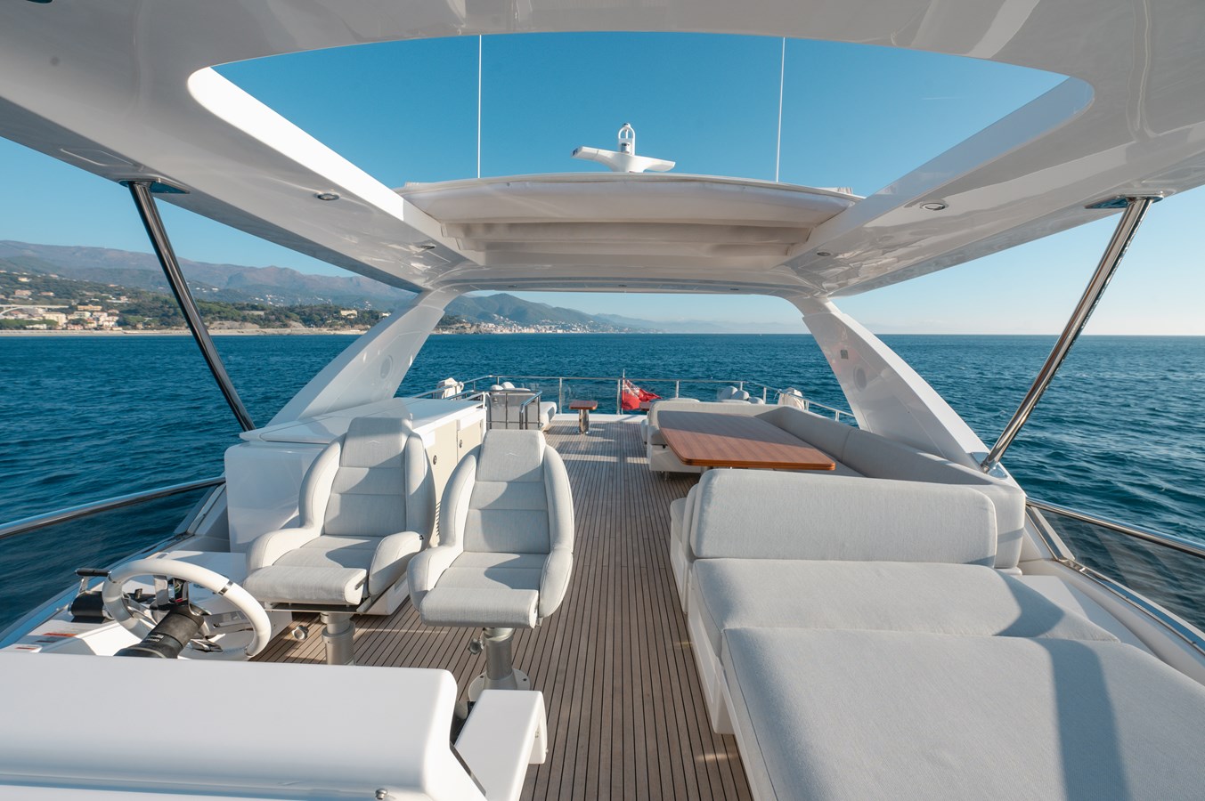 Azimut Yachts Motor Yacht HELSIE SI For Sale