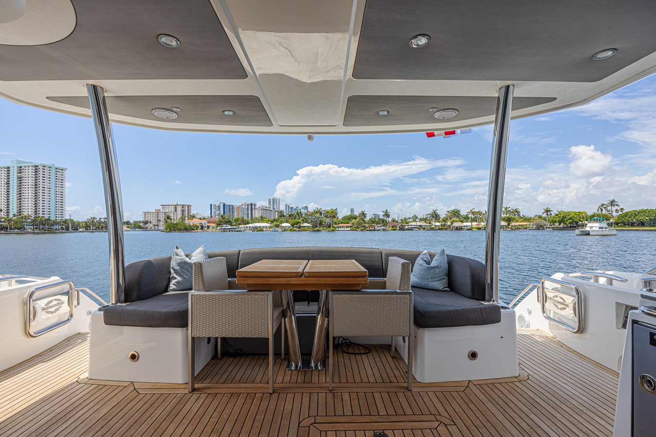 Sunseeker Motor Yacht Dirty Dawg For Sale