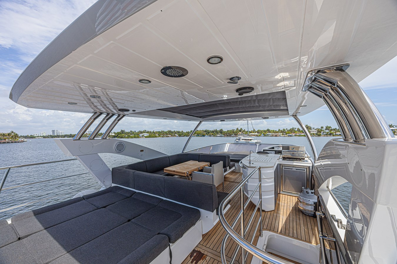 Sunseeker Motor Yacht Dirty Dawg For Sale