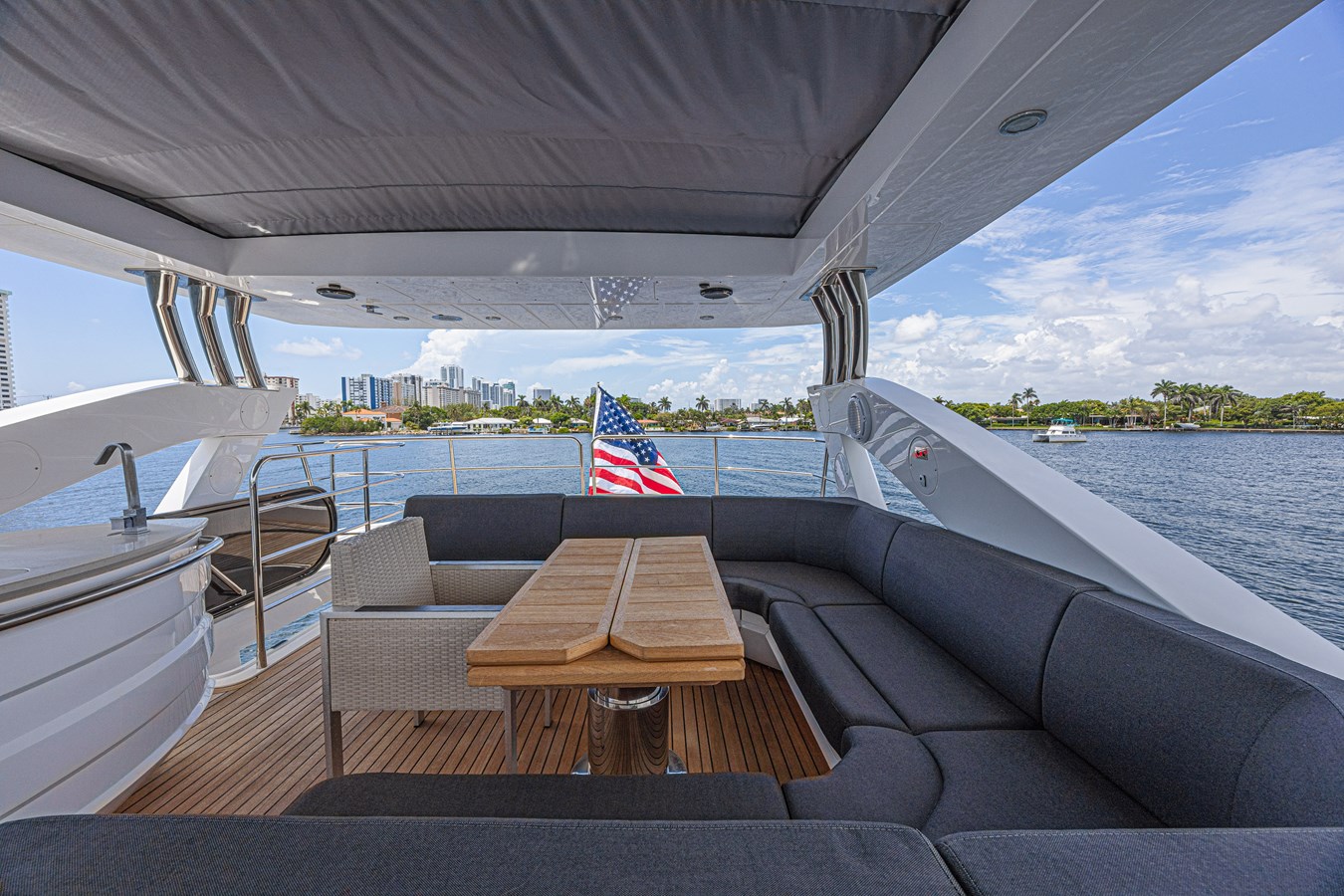 Sunseeker Motor Yacht Dirty Dawg For Sale