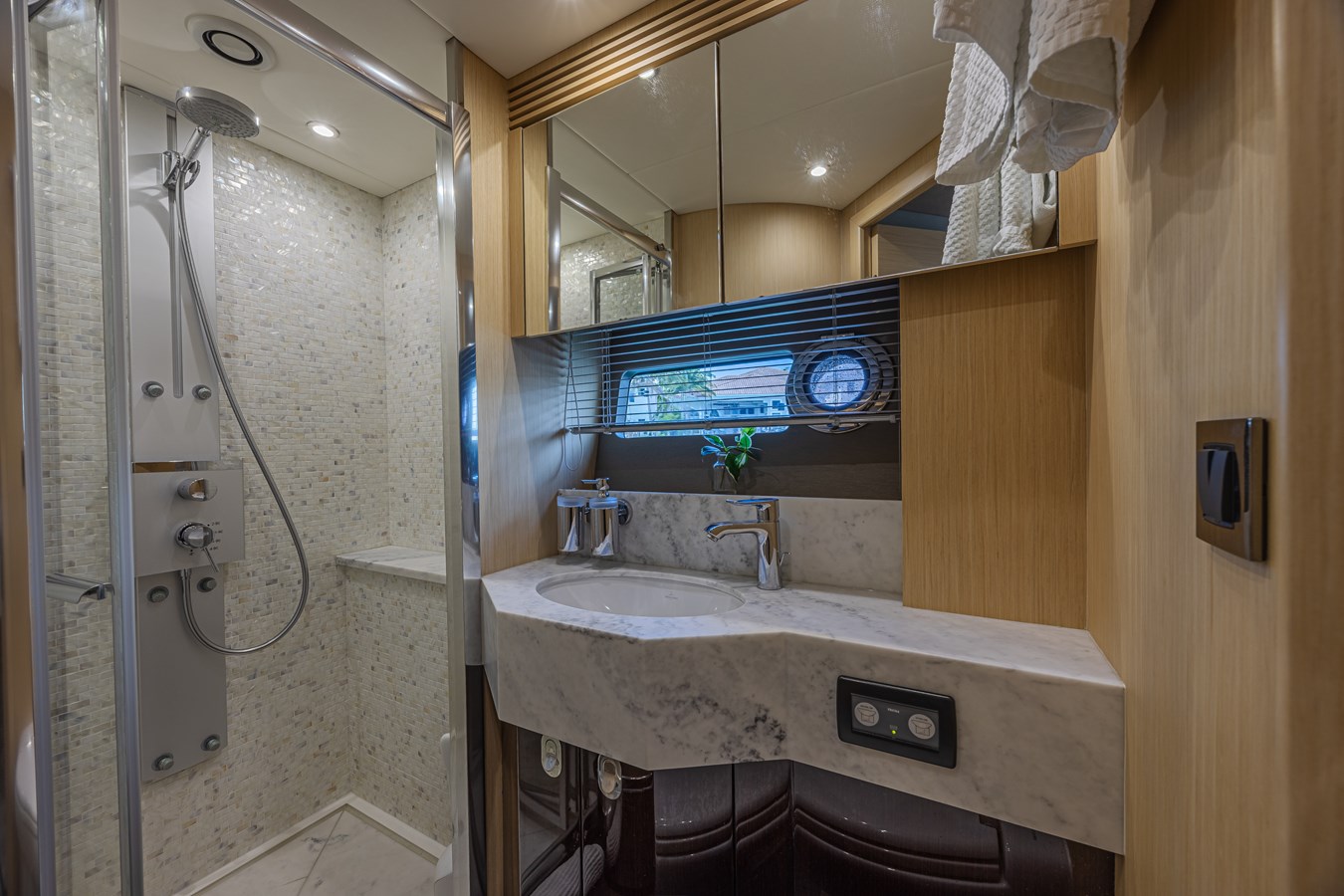 Sunseeker Motor Yacht Dirty Dawg For Sale