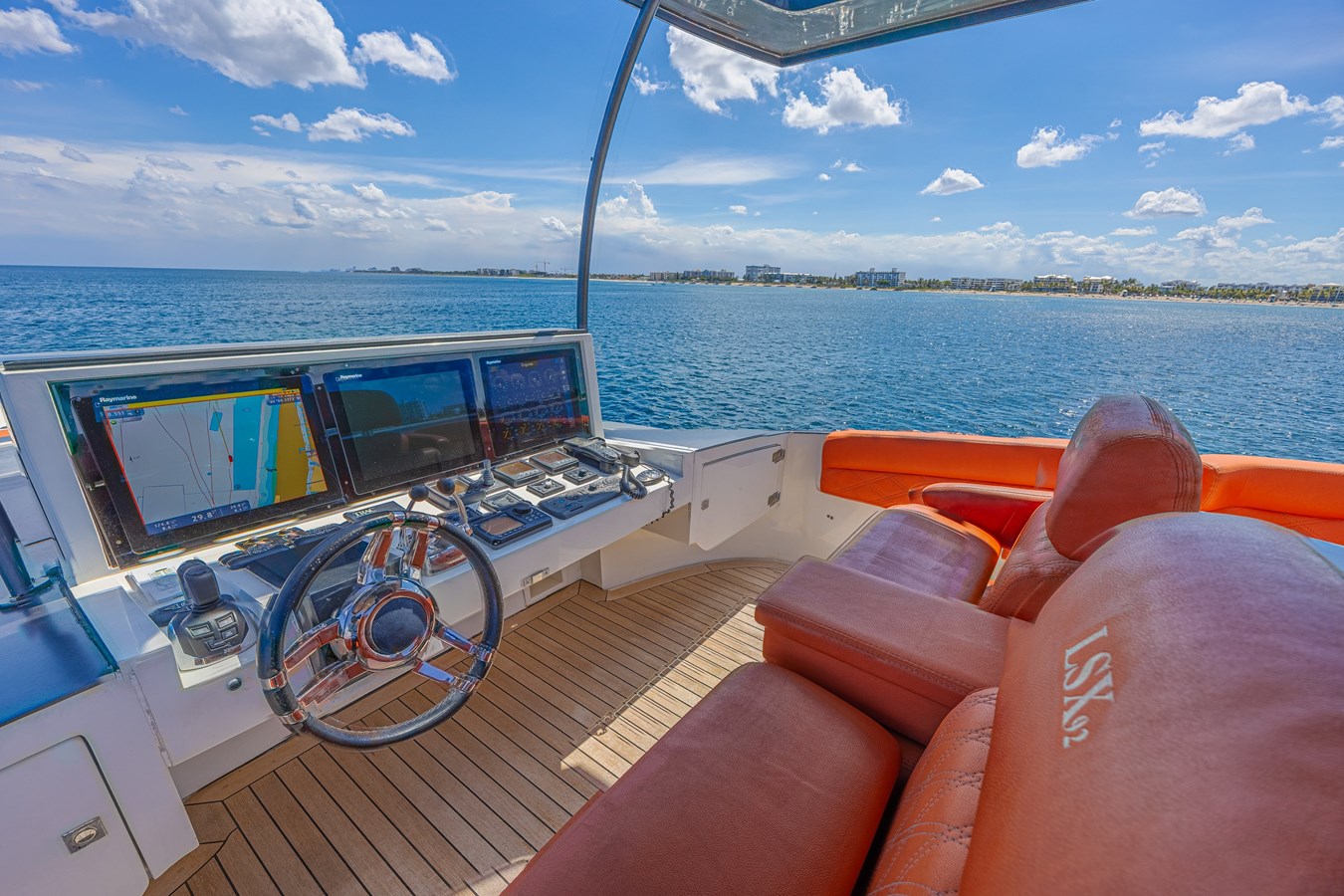 Lazzara Yachts Motor Yacht Chapter II For Sale