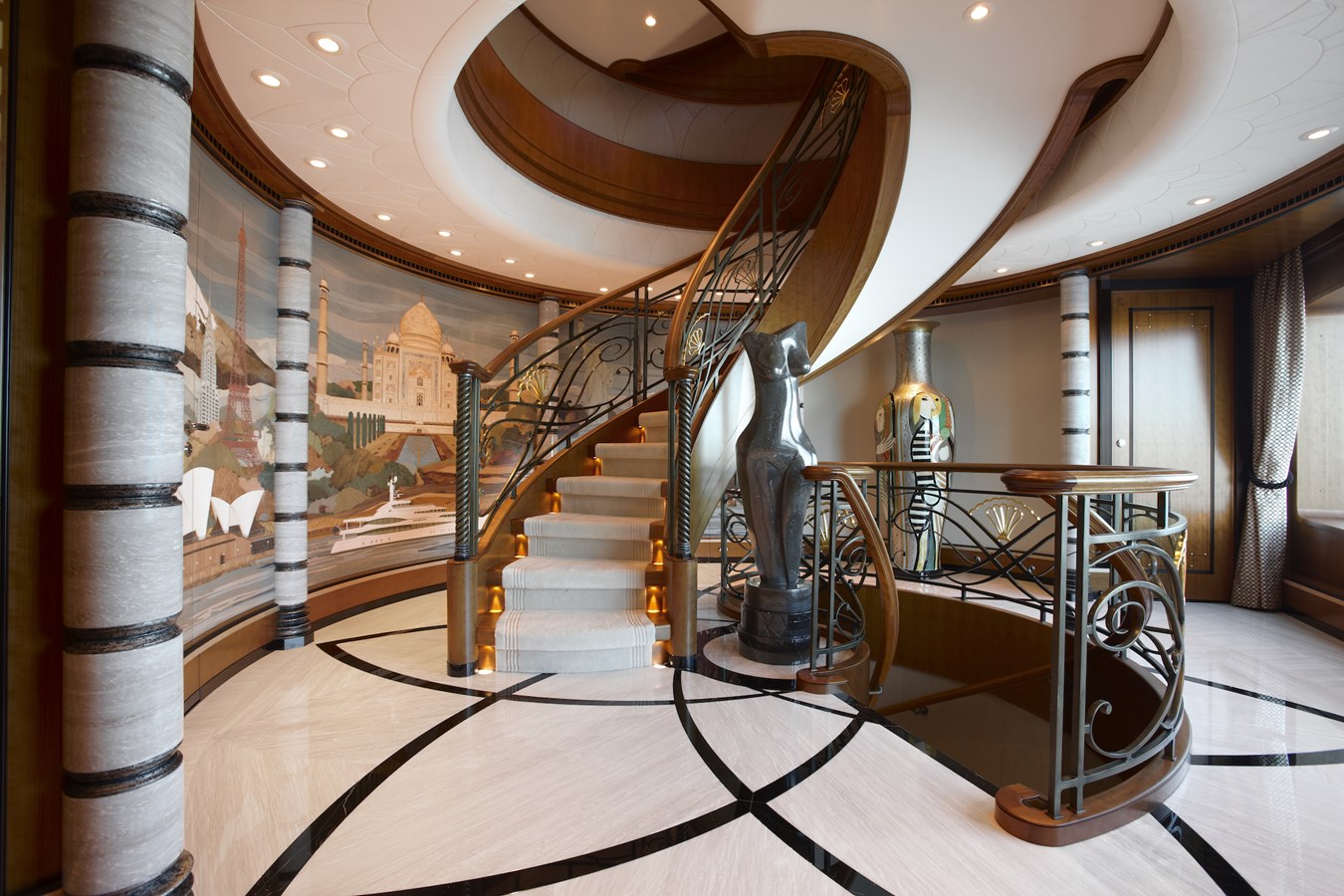 Feadship Motor Yacht LADY CHRISTINE For Sale