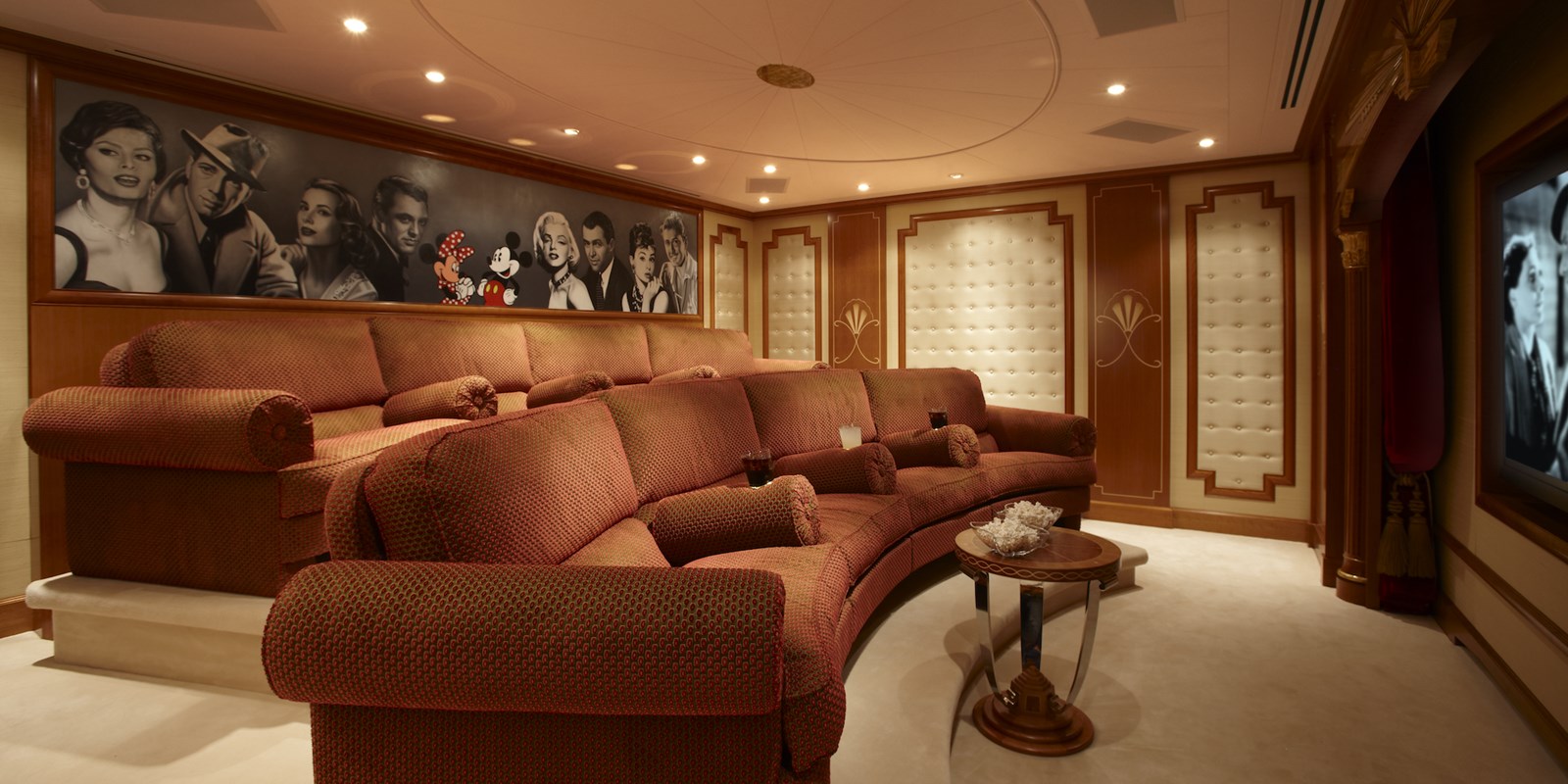 Feadship Motor Yacht LADY CHRISTINE For Sale