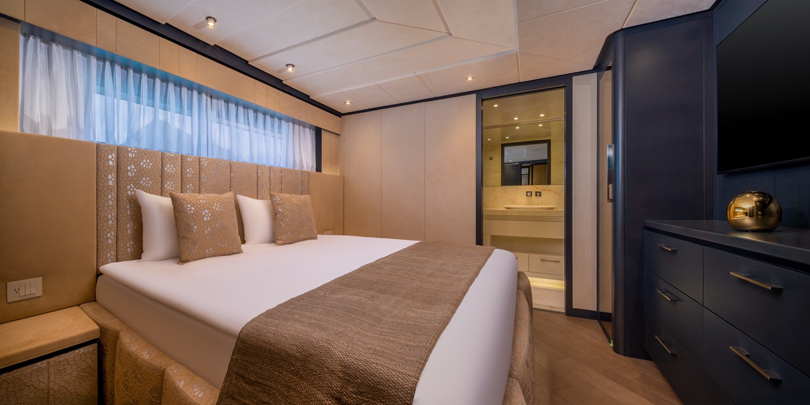 Hargrave Motor Yacht E Series 125 Hargrave Superyachts "MY RESONANCE" For Sale