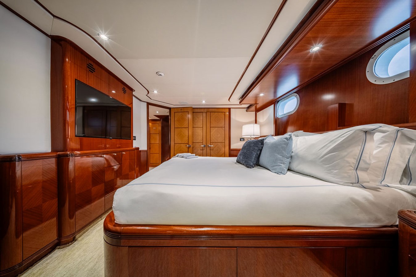 Ares Custom Yachts Motor Yacht JUST ENOUGH For Sale