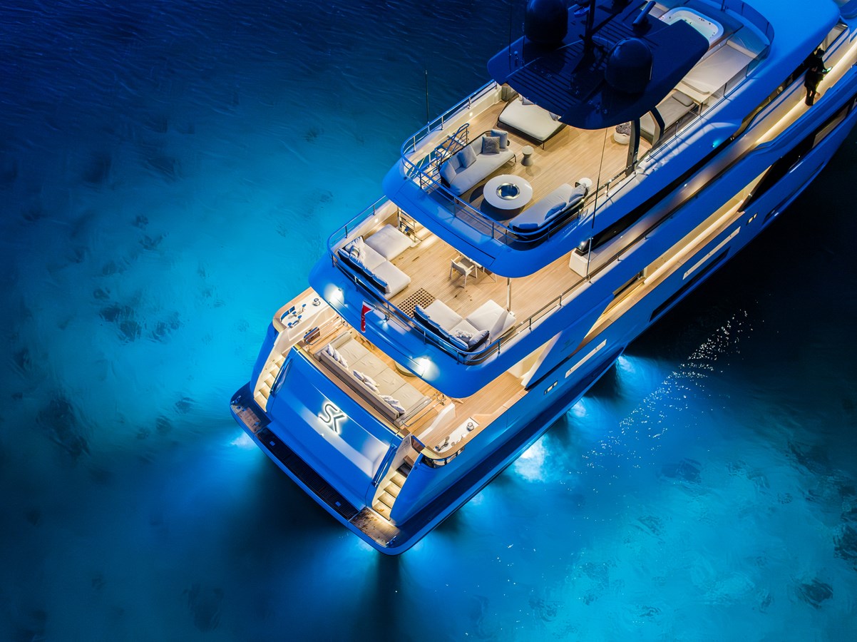Custom Line Motor Yacht SK For Sale
