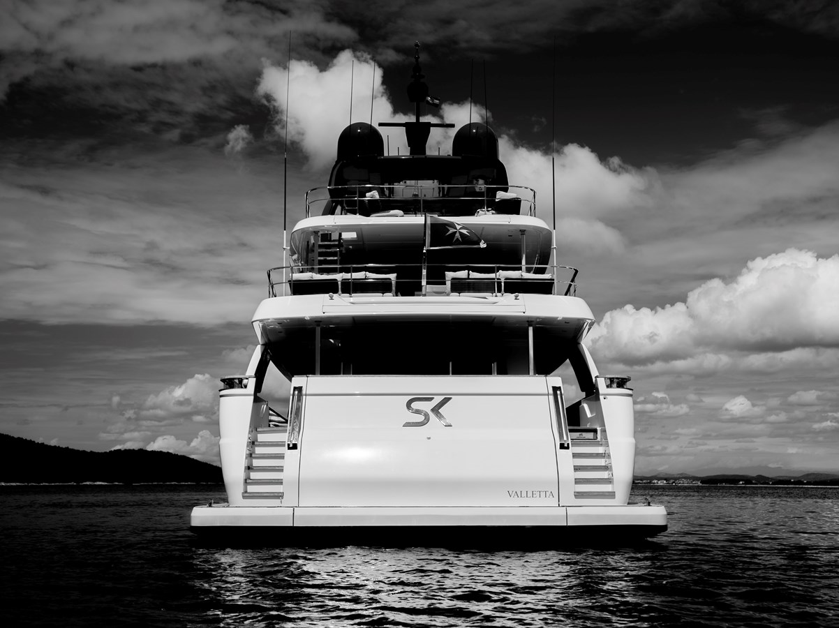 Custom Line Motor Yacht SK For Sale