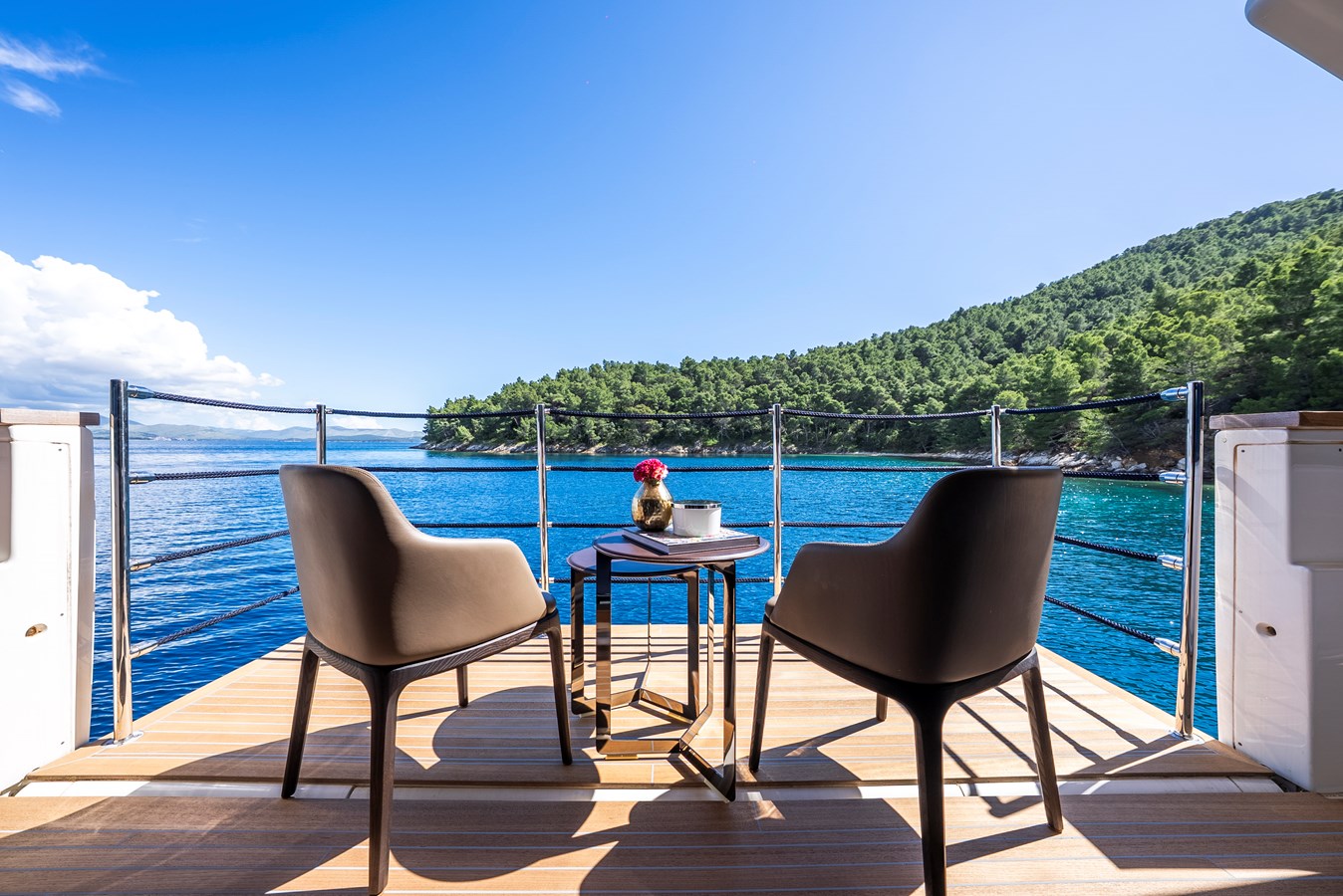 Custom Line Motor Yacht SK For Sale