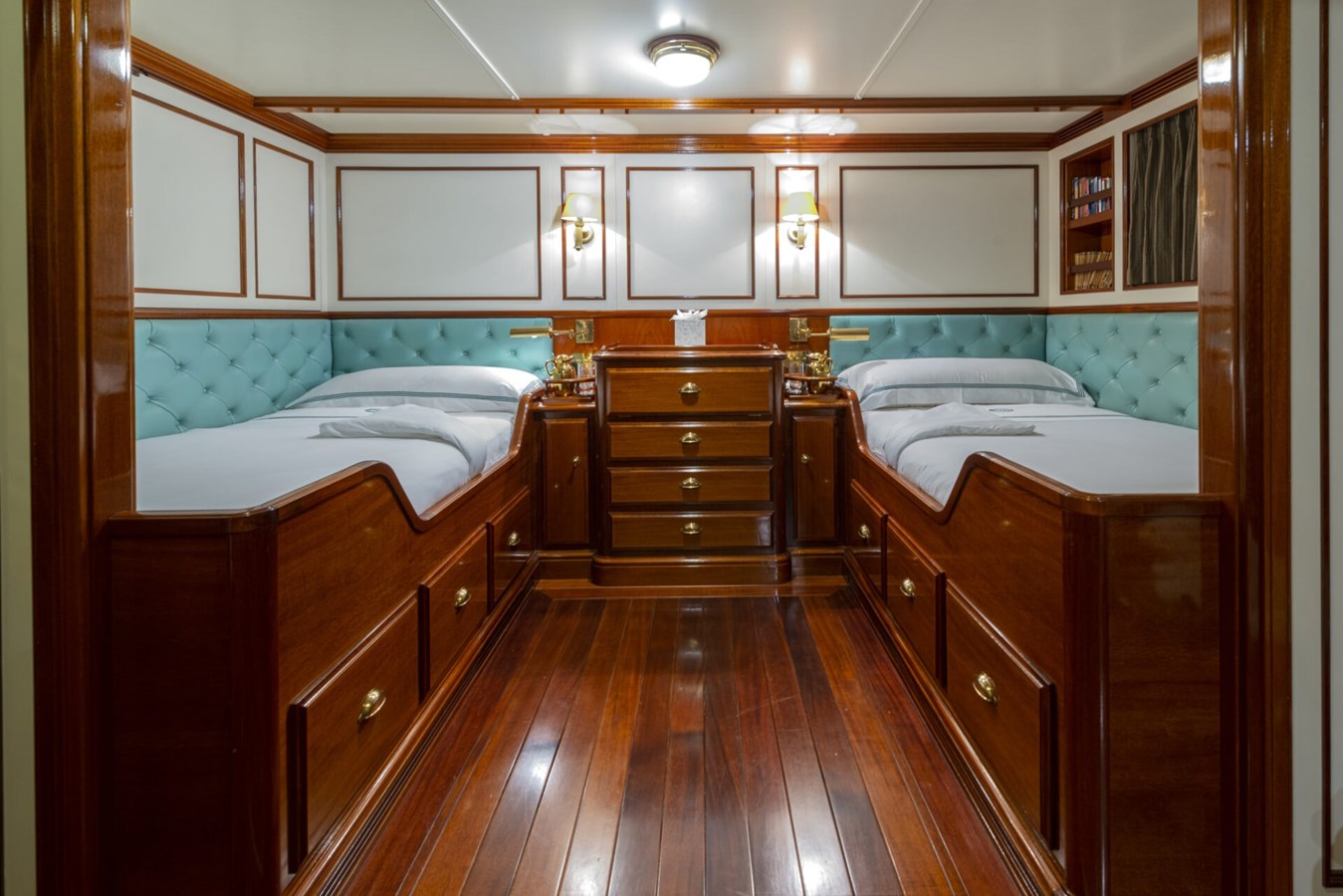 Pendennis Motor Yacht STEEL For Sale