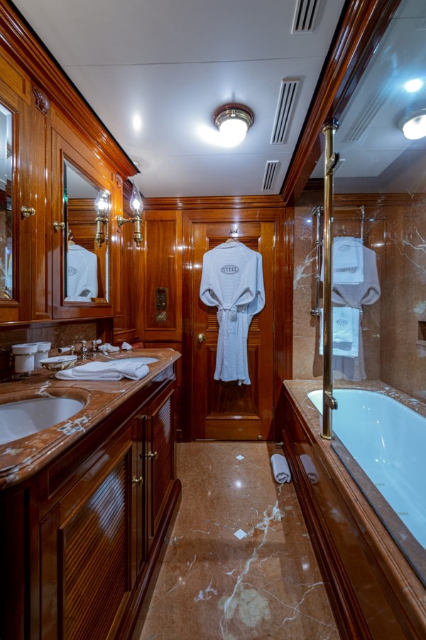 Pendennis Motor Yacht STEEL For Sale