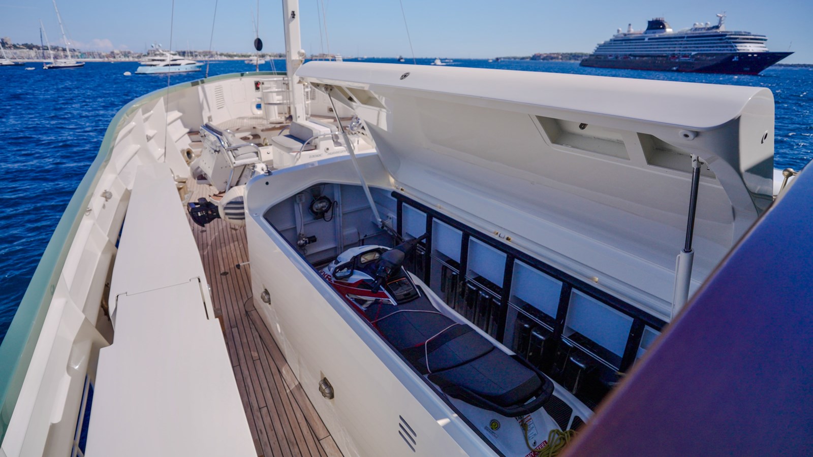 Pendennis Motor Yacht STEEL For Sale