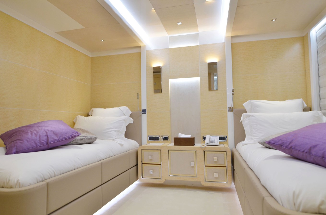 Jade Yachts Motor Yacht JADE 959 For Sale