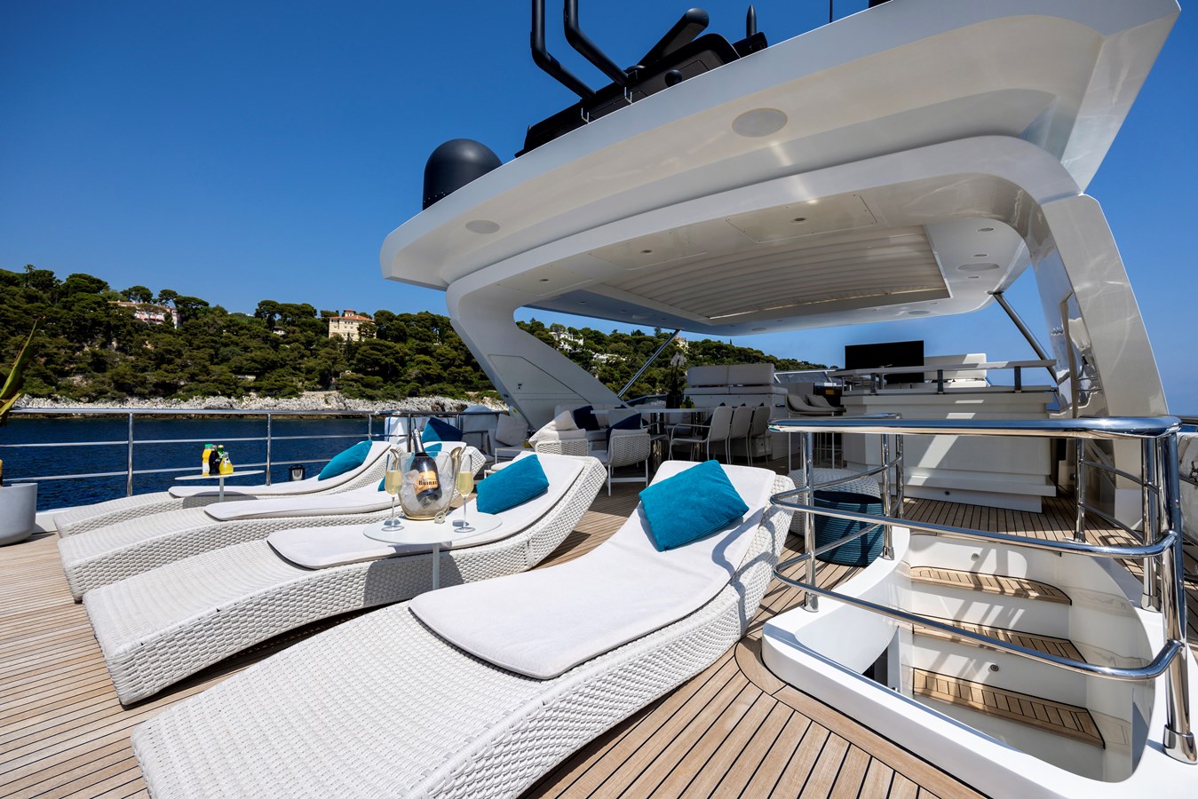Azimut Yachts Motor Yacht ANASTASIA V For Sale